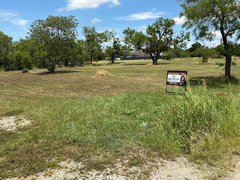 More Photos Of 201 E 22nd St, Cisco Land For Sale