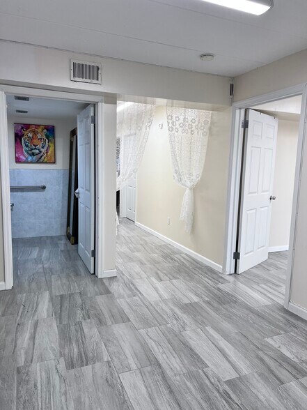 More Photos Of 12215 25th Rd, Flushing Specialty For Sale