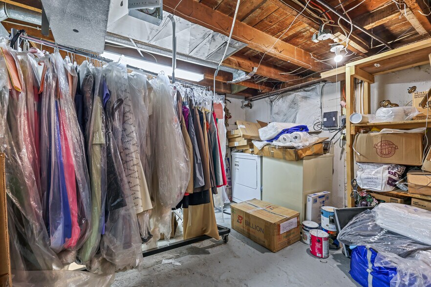 More Photos Of 620 Marsh Rd NE, Calgary General Retail For Lease