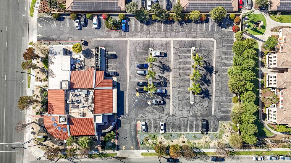 More Photos Of 10276 Foothill Blvd, Rancho Cucamonga Restaurant For Sale