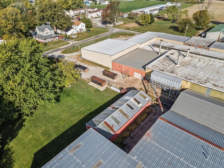 More Photos Of 115 E Mound St, Girard Industrial For Sale