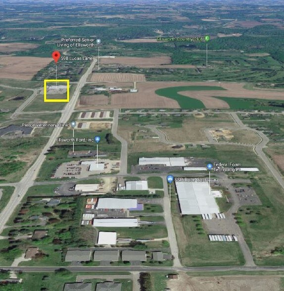 More Photos Of 598 W Lucas Ln, Ellsworth General Retail For Sale