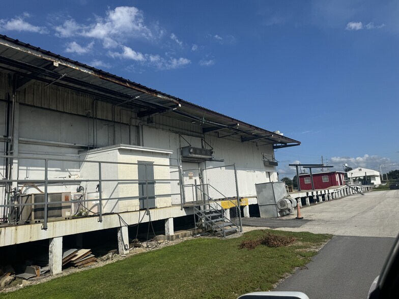More Photos Of 1008 Railroad St, Belle Glade Specialty For Sale