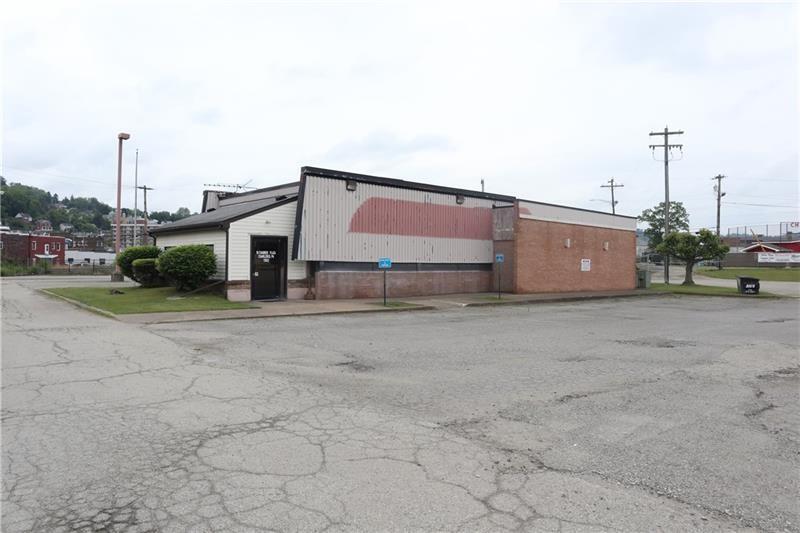 Primary Photo Of 90 Chamber Plz, Charleroi Medical For Sale