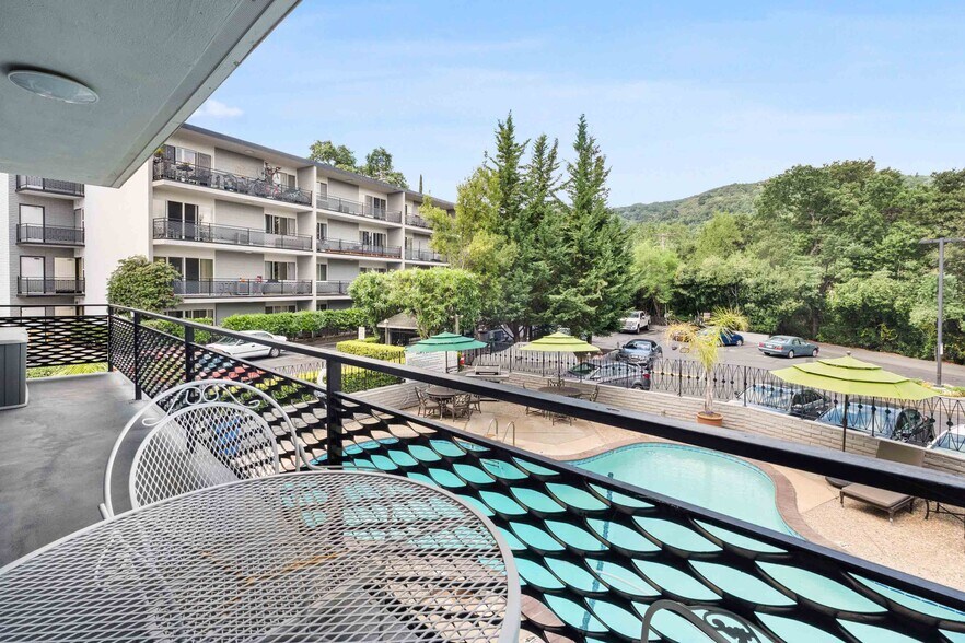 More Photos Of 20 E Main St, Los Gatos Apartments For Lease