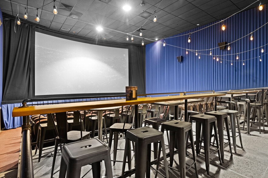 More Photos Of 150 W 2nd St, Casper Restaurant For Sale