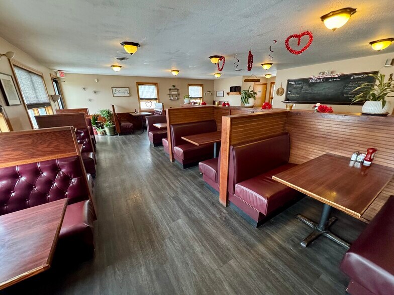 More Photos Of 202 Central St, Woodsville General Retail For Sale