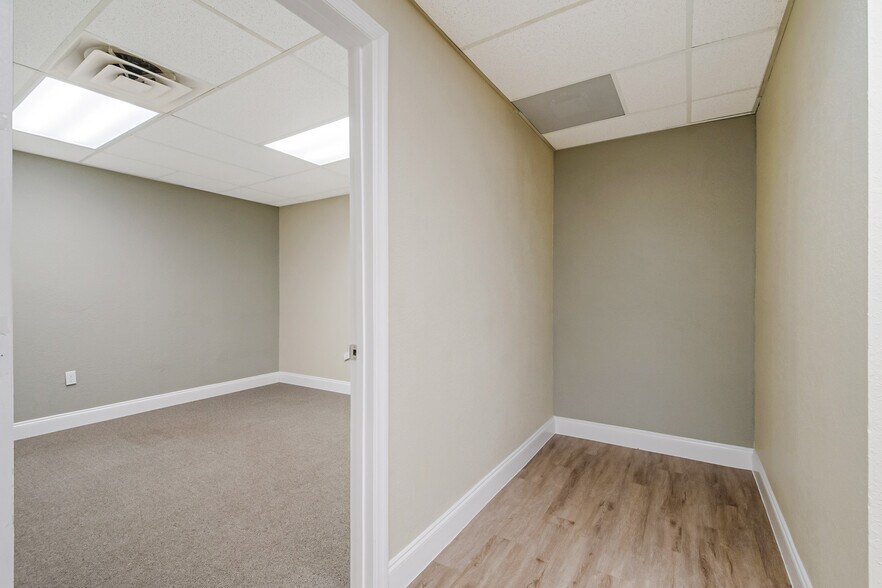 More Photos Of 440 Plumosa Ave, Casselberry Warehouse For Lease