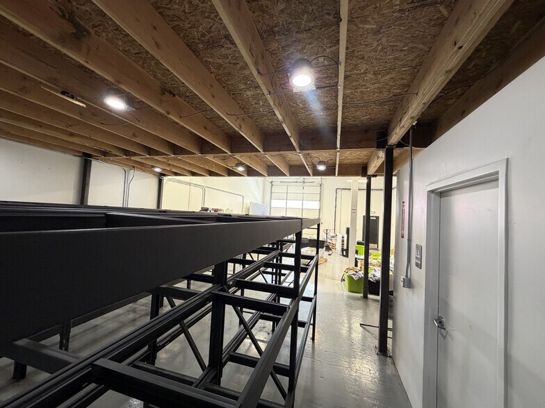 More Photos Of 1350 W 200 S, Lindon Warehouse For Lease
