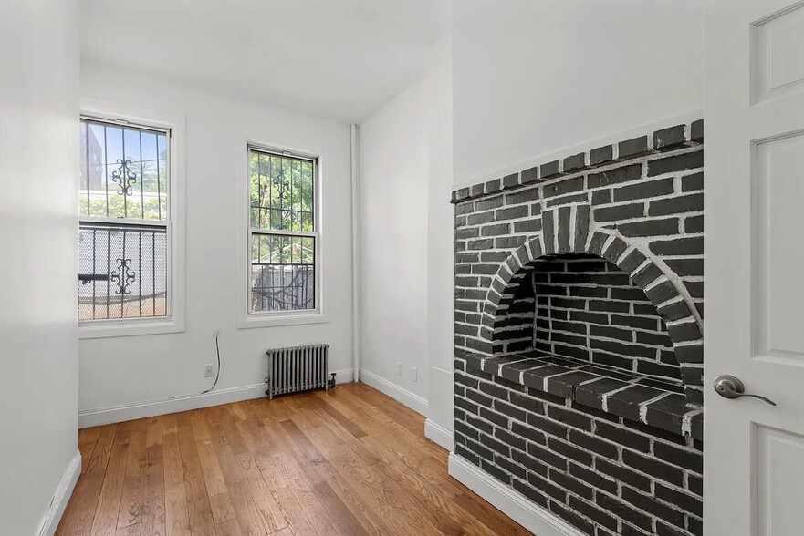 More Photos Of 291 Wyckoff Ave, Brooklyn Apartments For Sale
