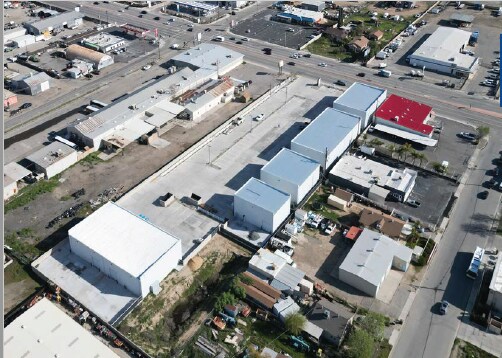 More Photos Of 4068 Rosedale Hwy, Bakersfield General Retail For Sale