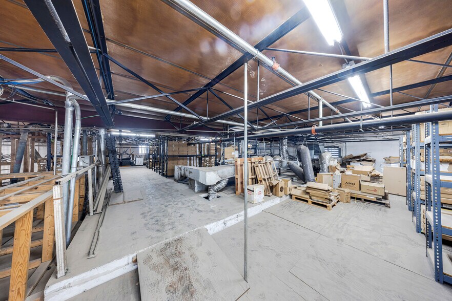 More Photos Of 7955 W 20th Ave, Hialeah Warehouse For Sale