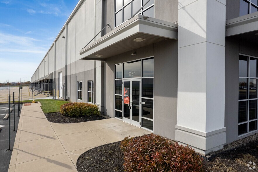 More Photos Of 9287 Meridian Way, West Chester Industrial For Sale