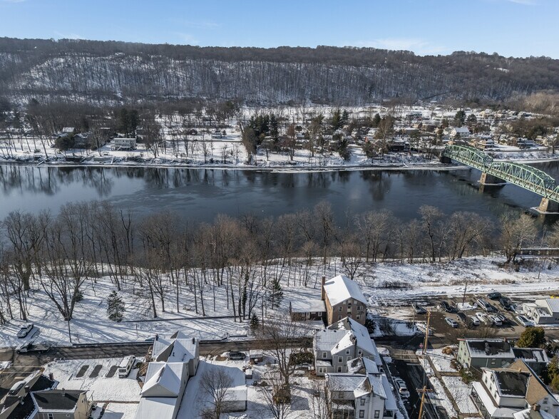 More Photos Of 10 Green St, Milford Specialty For Sale