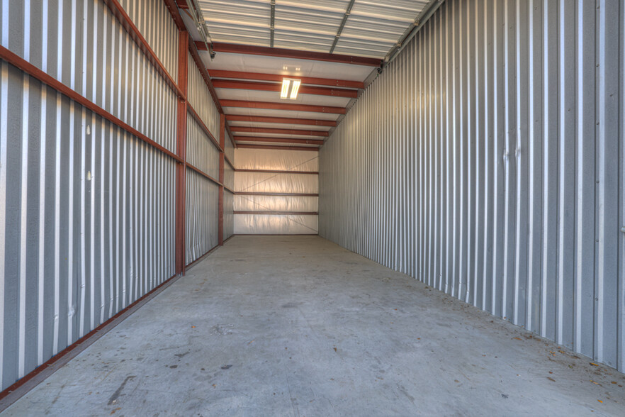 Primary Photo Of 1361 Wald Rd, New Braunfels Warehouse For Lease