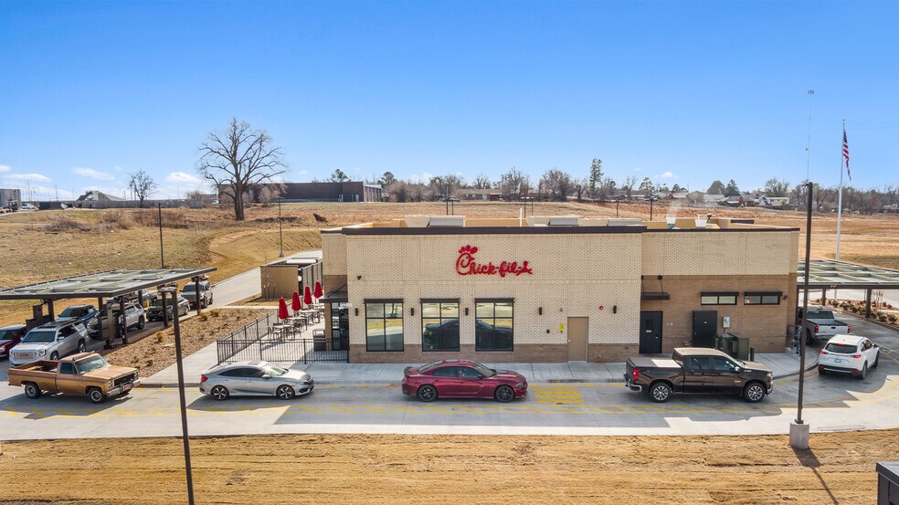 More Photos Of 2107 S 5th St, Chickasha Fast Food For Sale