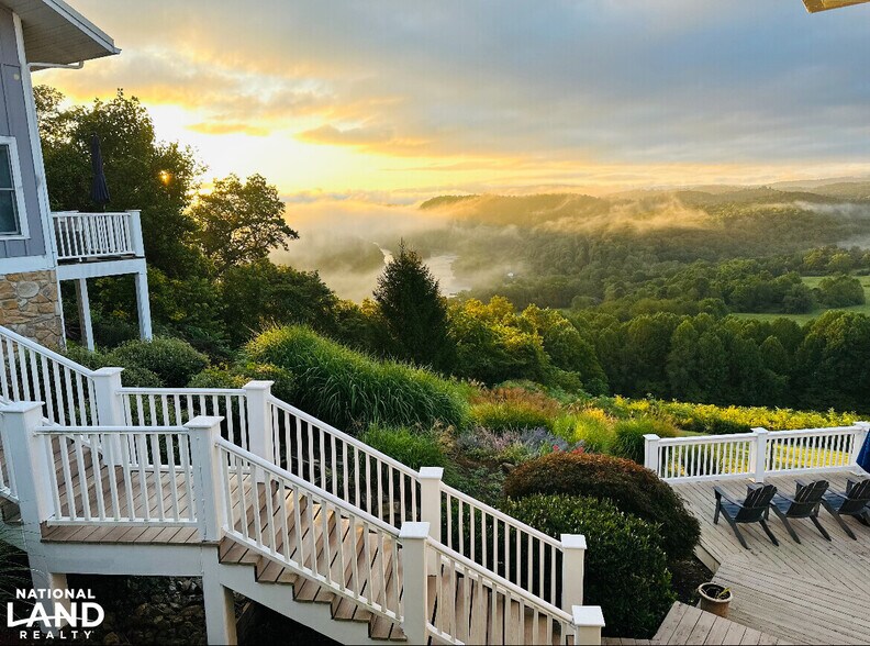 More Photos Of 125 River Ridge Dr, Pearisburg Hospitality For Sale