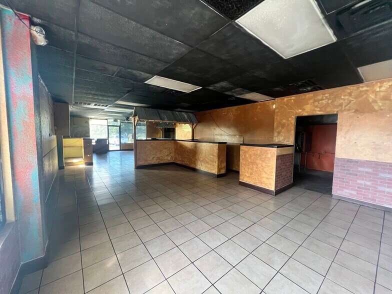 More Photos Of 2000 Sam Bass Rd, Round Rock Unknown For Lease