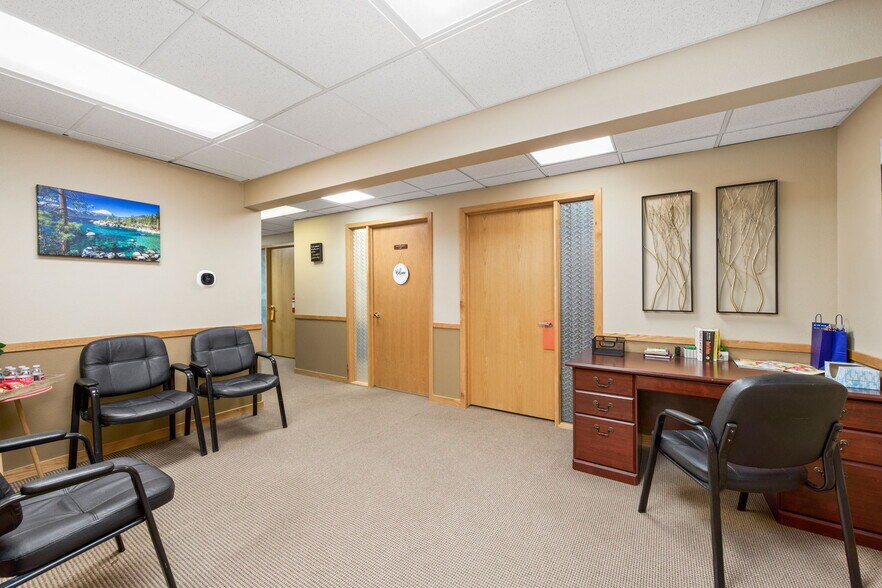 More Photos Of 1429 W 29th St, Loveland Office For Sale
