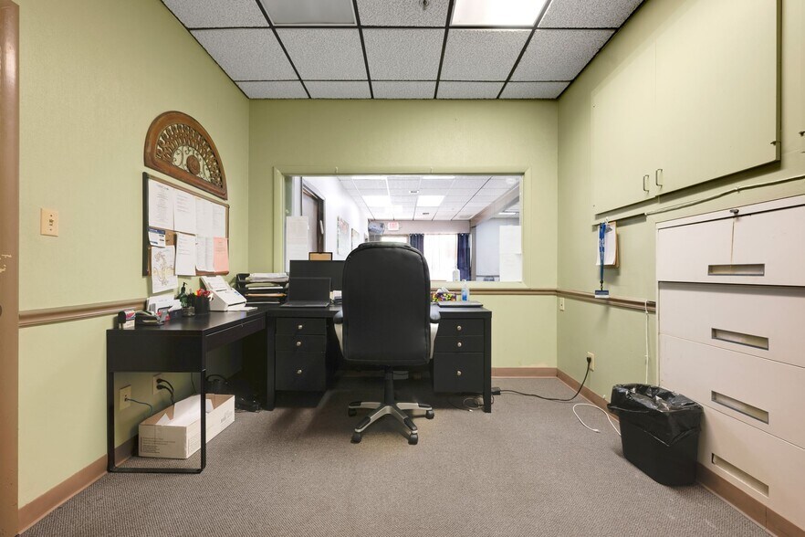 More Photos Of 2169 Commerce Blvd, Irondale Office For Sale