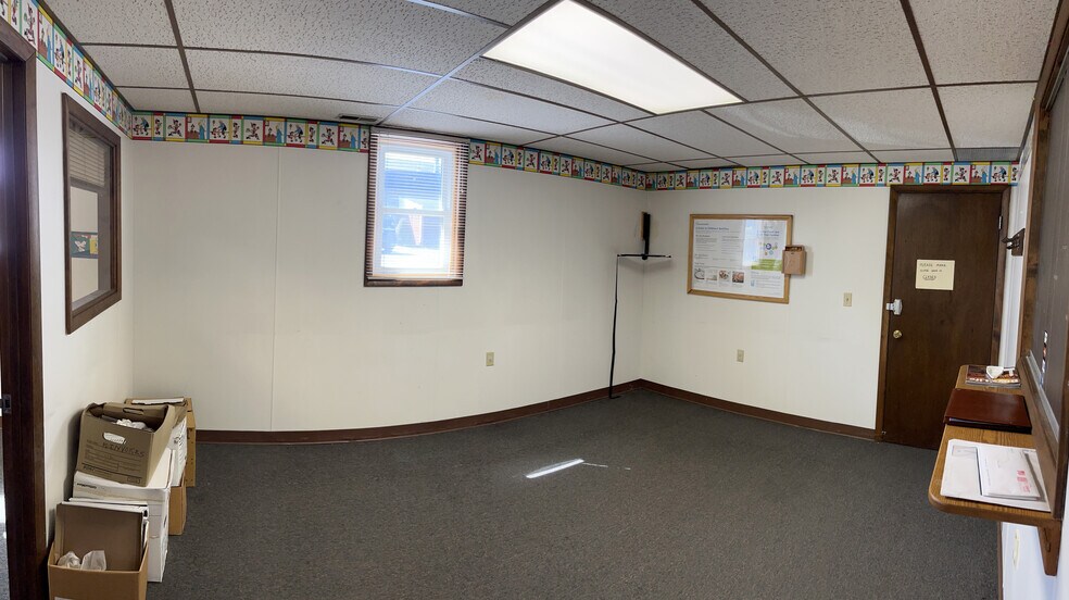 More Photos Of 928 French Rd, Buffalo Office For Sale