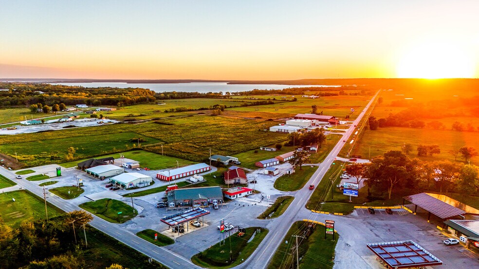 More Photos Of 55925 E Highway 85A, Bernice Freestanding For Sale