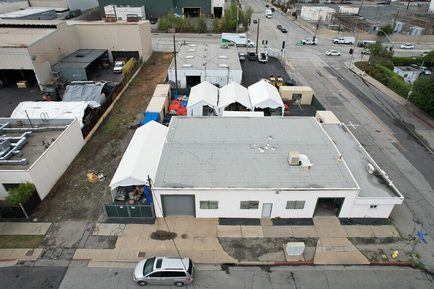 More Photos Of 1621-1623 W Gladstone St, Azusa Warehouse For Sale