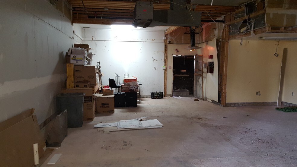 More Photos Of 1343 Central Ave, Colonie Restaurant For Sale