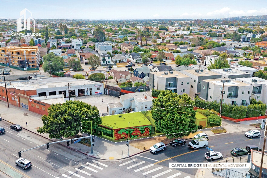 More Photos Of 5766 Venice Blvd, Los Angeles General Retail For Sale
