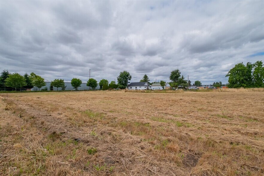 More Photos Of TID: 949909 Hansard ave, Lebanon Land For Sale