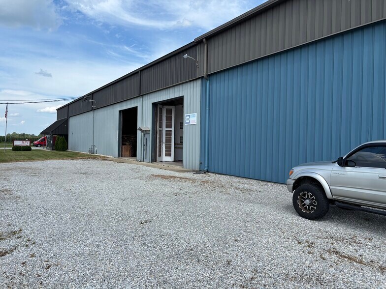 More Photos Of 1095 Development Dr, Tipton Industrial For Sale