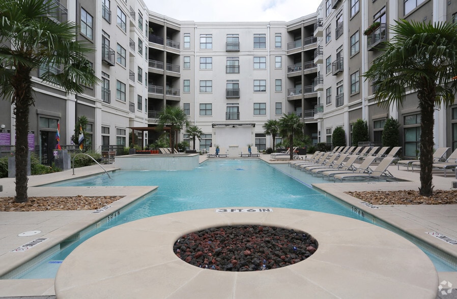 More Photos Of 4123 Cedar Springs Rd, Dallas Apartments For Lease