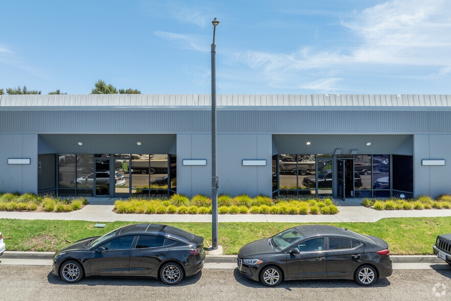 More Photos Of 2730 S Harbor Blvd, Santa Ana Unknown For Lease