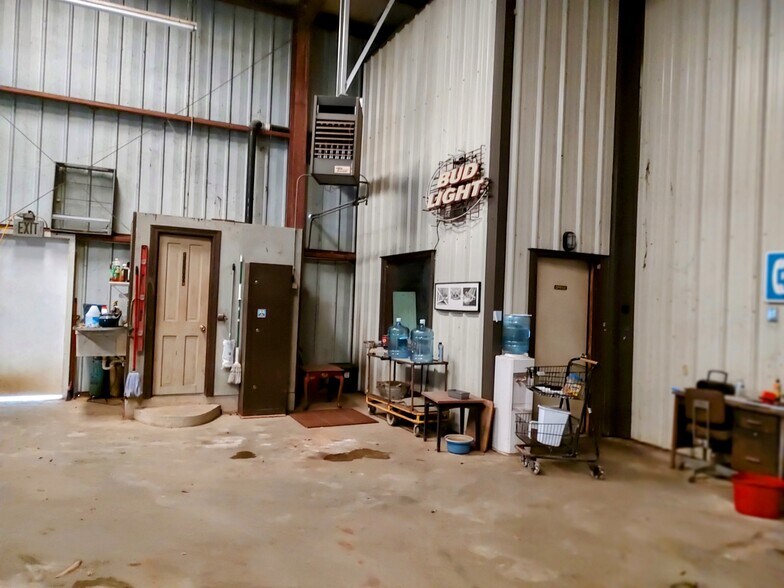More Photos Of 73312 Highway 1077, Covington Warehouse For Sale