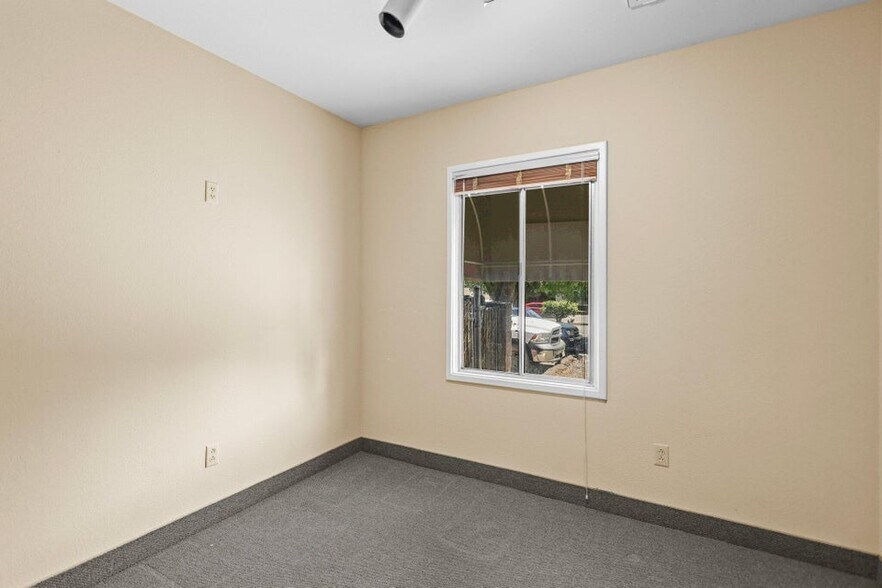 More Photos Of 1826 Sonoma St, Redding Healthcare For Sale