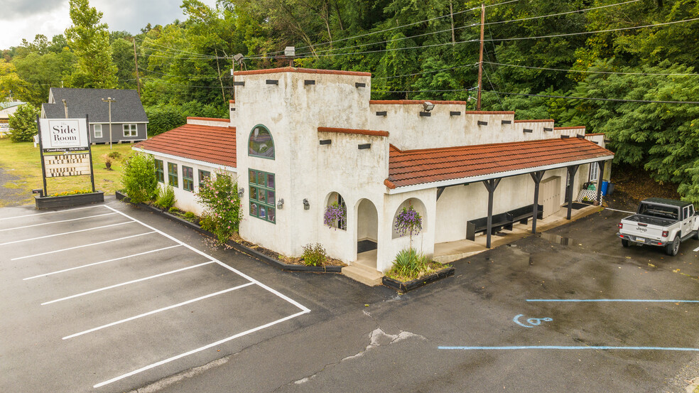 Primary Photo Of 3803 Columbia Blvd, Bloomsburg Restaurant For Lease