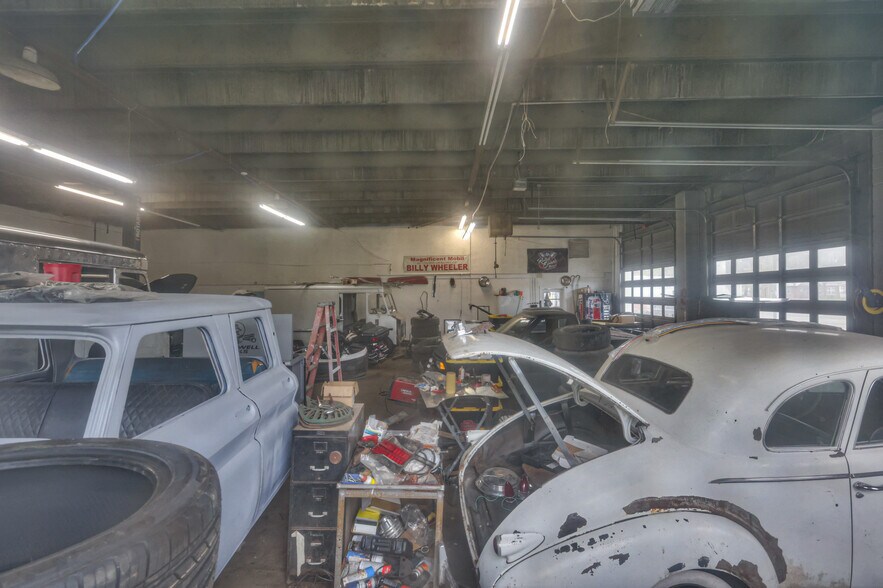 More Photos Of 290 Main St, Red Boiling Springs General Retail For Sale