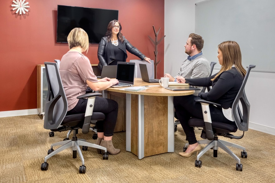 More Photos Of 400 N Main St, Royal Oak Coworking Space