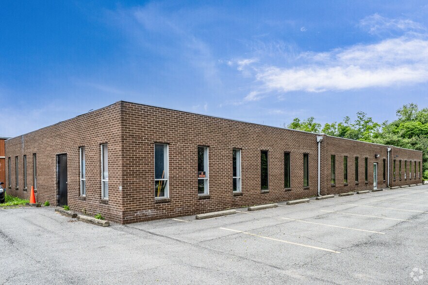 More Photos Of 500 N Bell Ave, Carnegie Warehouse For Lease
