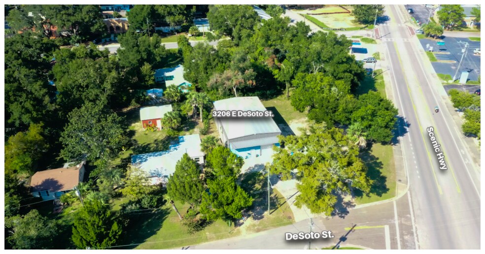 More Photos Of 3206 E De Soto St, Pensacola Restaurant For Sale