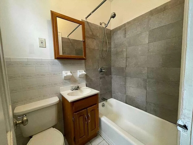 More Photos Of 144 23rd St, Brooklyn Apartments For Sale