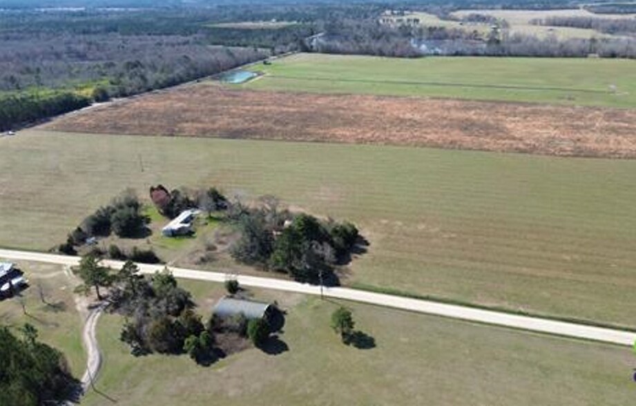 More Photos Of Jones Road, Cochran Land For Sale