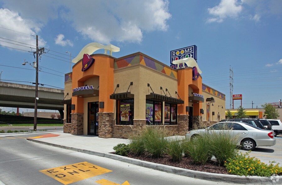More Photos Of 10-62 Westbank Expy, Gretna Unknown For Lease