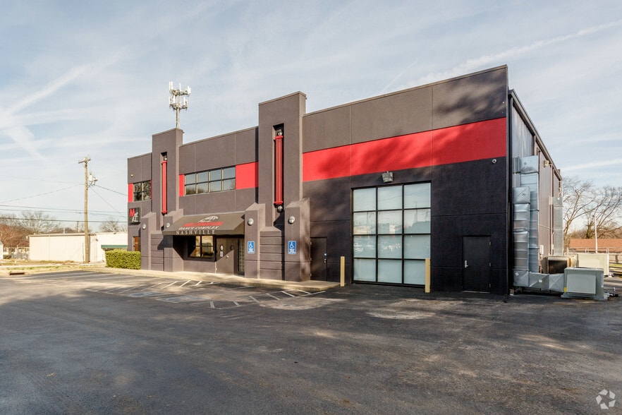 Primary Photo Of 2844 Logan St, Nashville Light Distribution For Sale