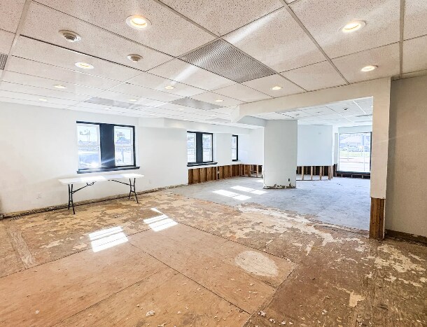 More Photos Of 6080-6090 S 108th St, Hales Corners Office For Sale