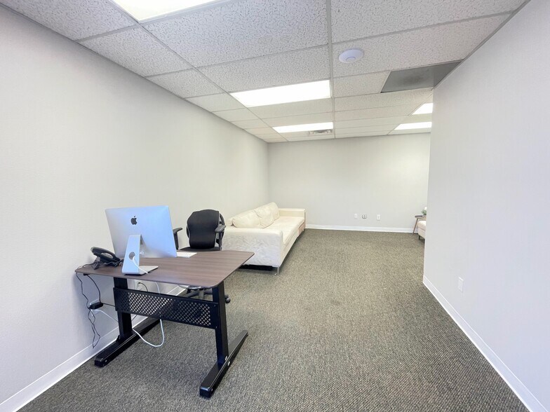 More Photos Of 5601 E Beverly Blvd, Los Angeles Office For Lease