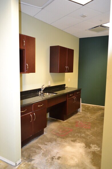 More Photos Of 3900 Millenia Blvd, Orlando Medical For Lease