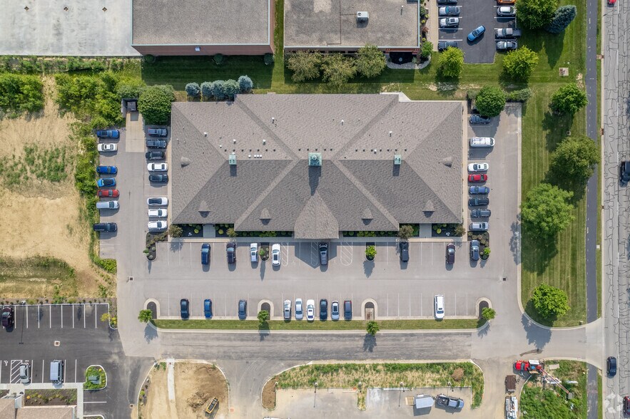 More Photos Of 4834 Socialville Foster Rd, Mason Medical For Lease