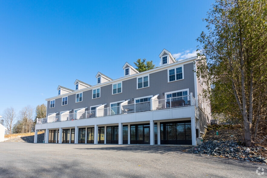 Primary Photo Of 89 W Main St, Northborough Apartments For Lease