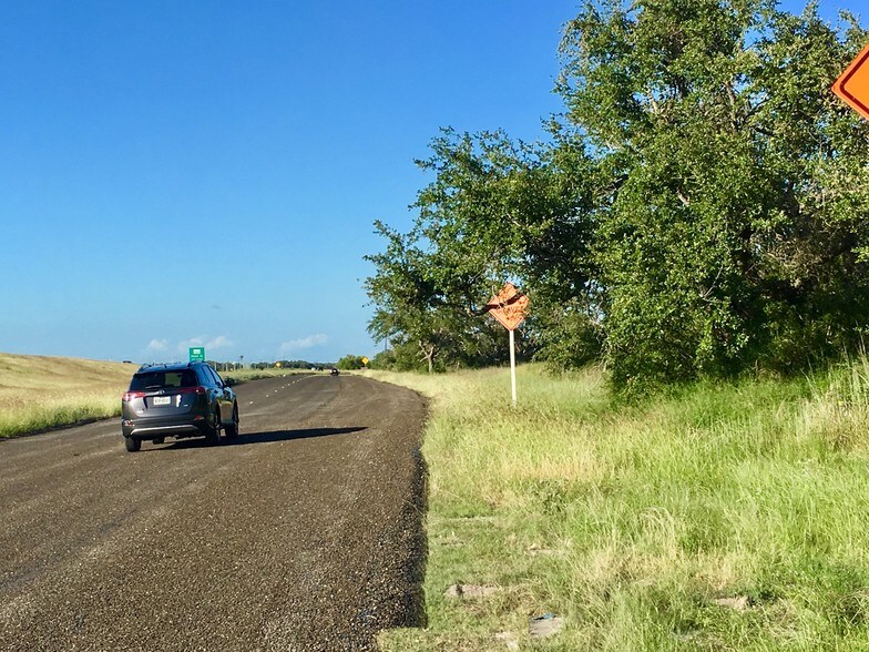 More Photos Of 1636 W Market St, Rockport Land For Sale